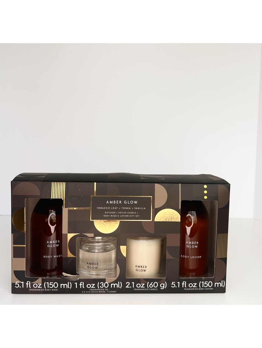 Amber Glow 4 Piece Gift Set Body Wash Lotion Candle Diffuser